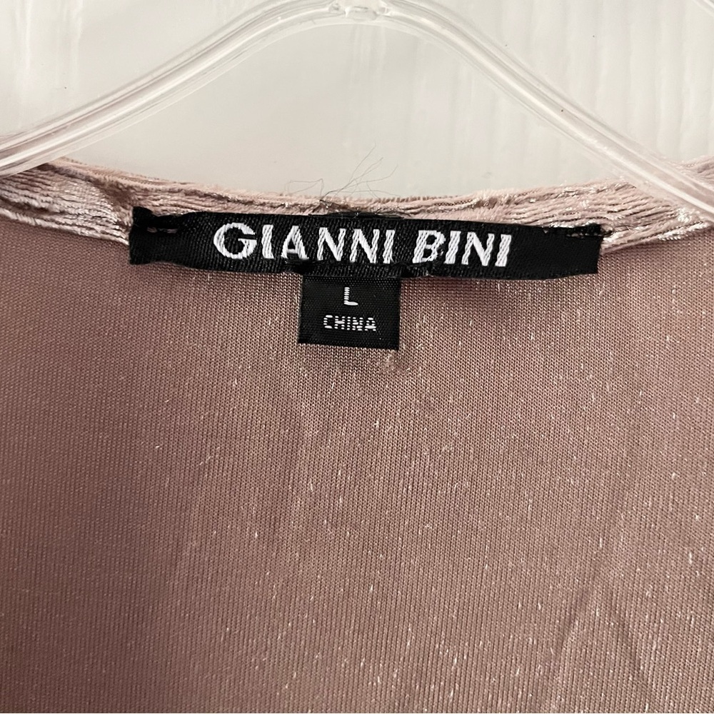 Gianni Bini Shimmering Crushed Velvet Deep Pink Duster - Picture 7 of 8